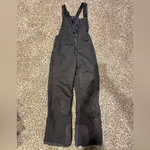 Arctix
Bib snow pants 
Boys-youth-Medium